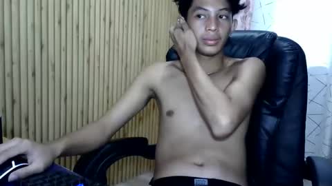 brandonjames online show from March 12, 2:48 am