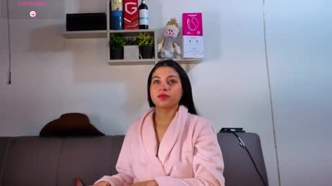 bela online show from November 20, 7:33 pm