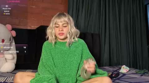 bela online show from December 5, 8:13 am