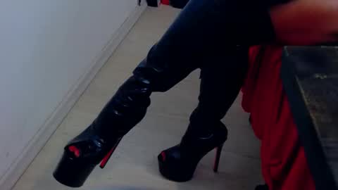 BelatrixDomme online show from April 22, 4:36 pm