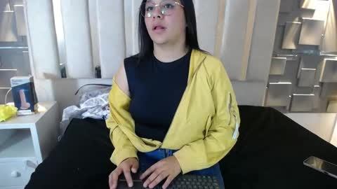 Belen online show from April 27, 3:53 pm