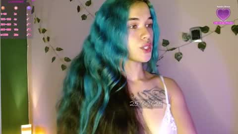 Snapshot of bell_art chatting on September 25, 5:09 pm online show from September 25, 5:09 pm