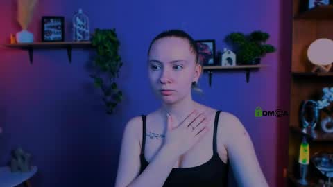 Bella online show from April 7, 11:34 am