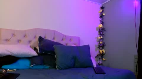 Valentina online show from August 6, 1:14 am