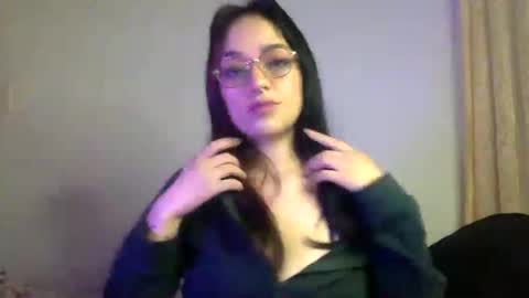 bella_mc online show from April 23, 11:06 pm
