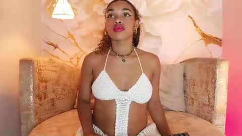 BELLA online show from July 12, 4:15 am
