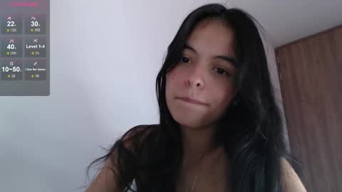   online show from December 7, 2:52 pm