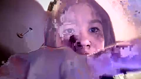 bella_pari online show from December 12, 9:30 am