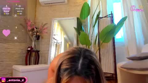 bella_posh online show from July 26, 7:17 am