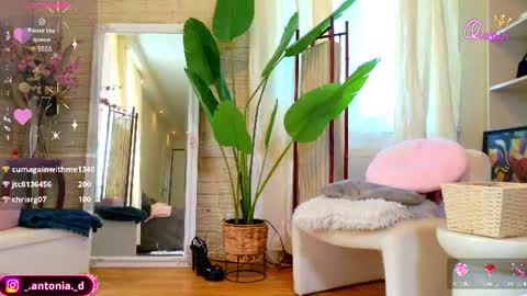 bella_posh online show from July 7, 7:34 am