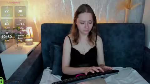 Linda Bella online show from July 6, 4:20 am