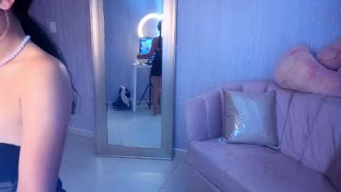 Bella online show from May 1, 12:32 pm