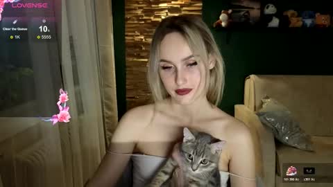 bella_villen online show from March 16, 3:27 pm