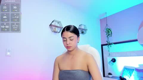 BELLA online show from February 4, 10:46 pm