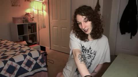 bellababy444 online show from May 7, 4:19 am