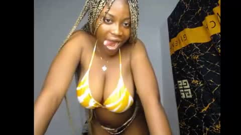 bella online show from July 9, 6:01 pm