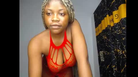bella online show from July 30, 5:35 pm