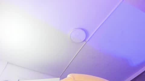                        online show from December 19, 3:41 pm