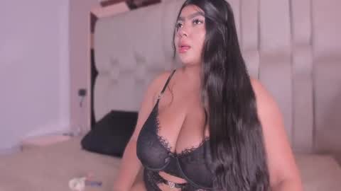 bellaboobs_ online show from June 30, 8:29 pm