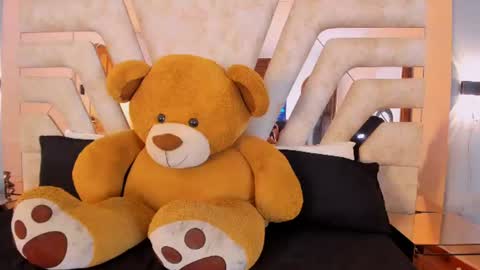 bellaboobs_ online show from June 27, 8:04 pm