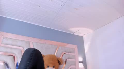 bellaboobs_ online show from July 2, 7:19 pm