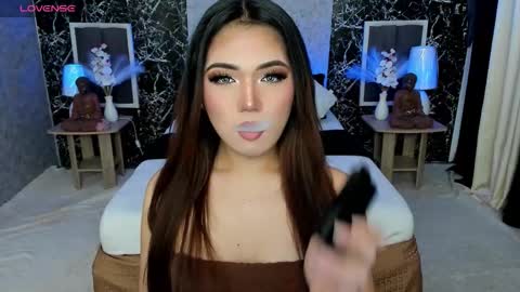 Snapshot of bellabrown_19xxx chatting on September 26, 8:33 am Bella online show from September 26, 8:33 am