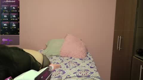 Bella online show from August 4, 4:08 am