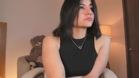 Bella Mia online show from June 25, 2:19 am