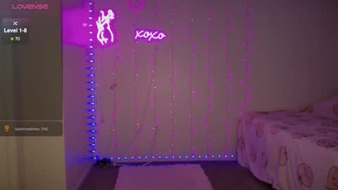 Bella Monroe online show from February 21, 6:27 am