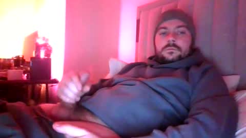 bellandballs online show from April 16, 9:39 pm