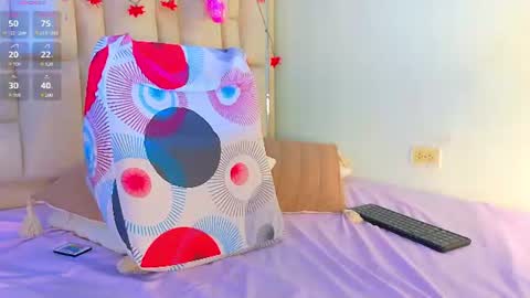 BellaSanderrs online show from July 2, 5:51 pm