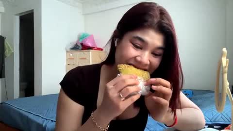 bellavonarx online show from June 18, 4:51 am