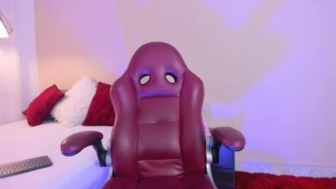 Bella Wild online show from March 3, 12:23 pm