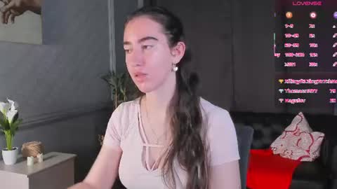 Bella online show from June 16, 5:28 pm