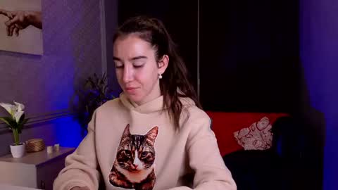 Bella online show from June 25, 2:41 am