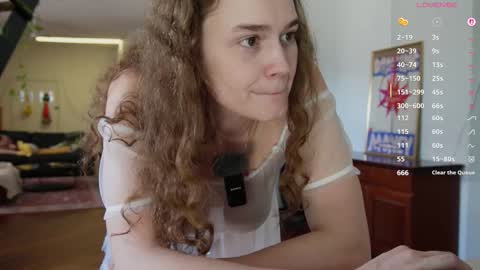 BELLE   online show from November 12, 6:27 am