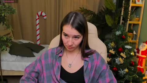 Bella online show from December 19, 2:18 am