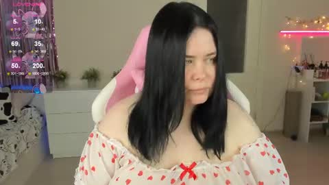 LinaBoo online show from June 11, 12:58 pm