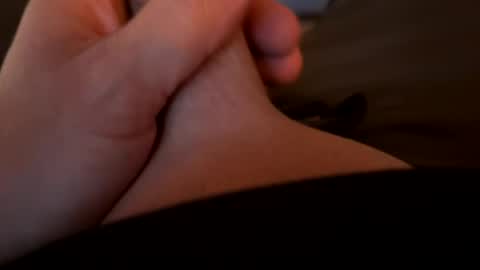 ben_1988 online show from July 16, 7:39 pm