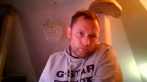 benizio online show from January 2, 11:06 pm