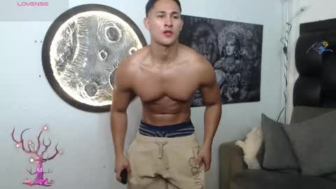benjamincooperk online show from May 2, 10:26 pm