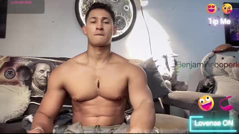 benjamincooperk online show from February 13, 8:28 am