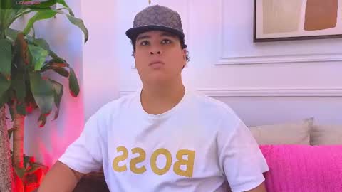 bennett_alejoo online show from June 26, 7:08 pm