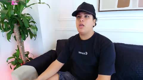 bennett_alejoo online show from October 1, 6:07 pm