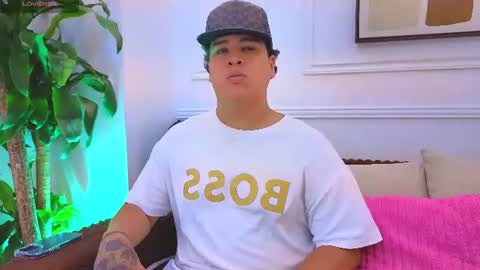 bennett_alejoo online show from July 1, 6:38 pm