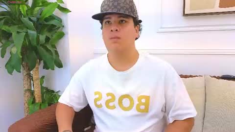 bennett_alejoo online show from July 7, 6:45 pm