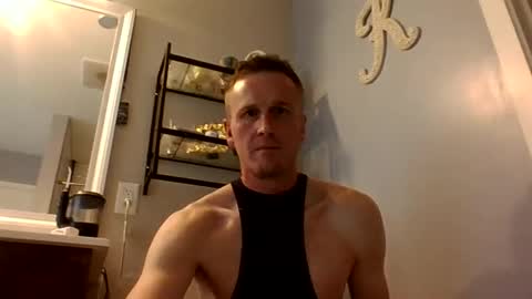 BennyC online show from May 1, 8:36 pm