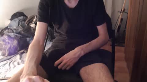 berceuse111 online show from May 2, 11:49 am