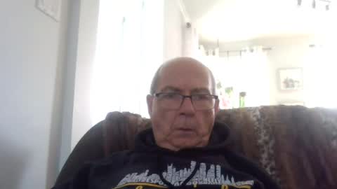 bernard1102 online show from July 24, 7:22 pm