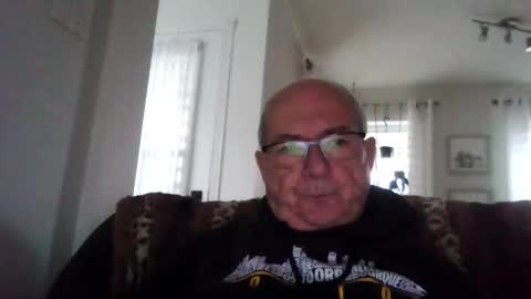 bernard1102 online show from October 28, 12:28 pm